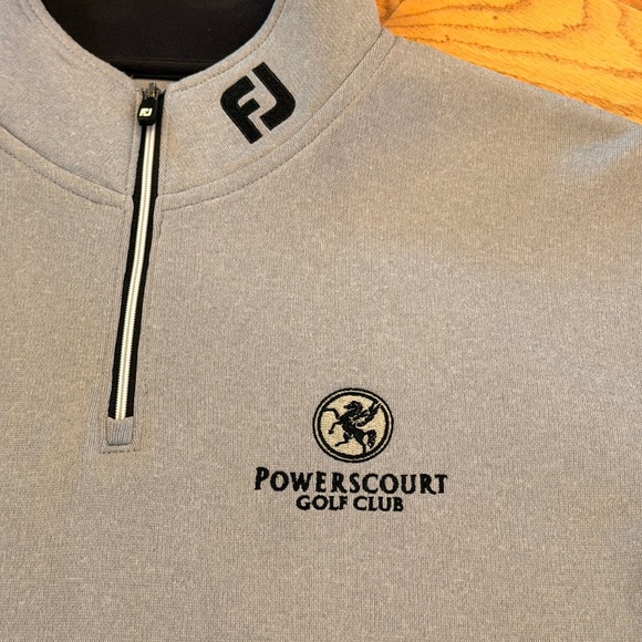 FootJoy Golf Half Zip Lightweight Mid-Layer Sweater in Grey/Black - Picture 2 of 7